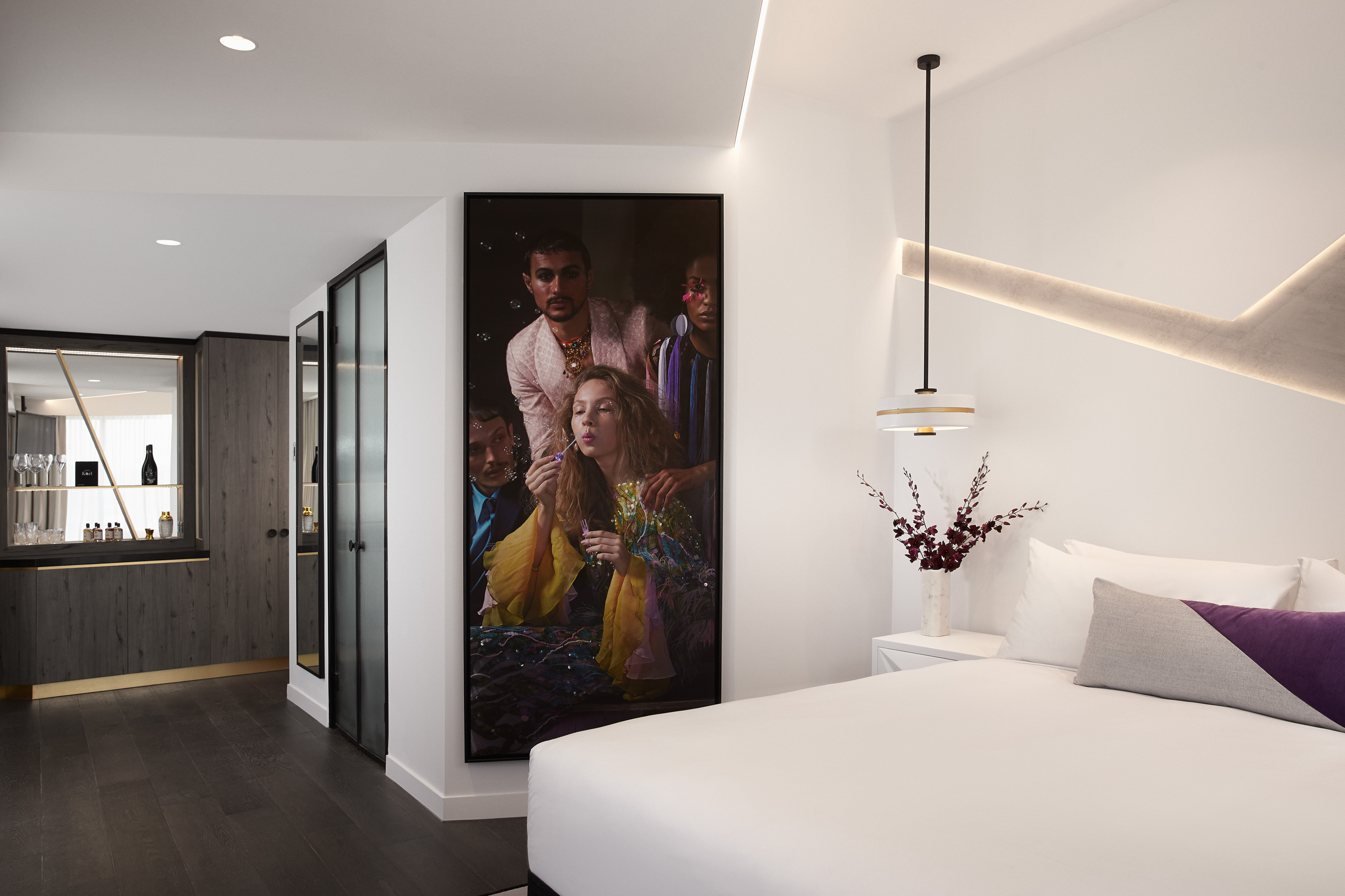 Hotel Brisbane Fortitude Valley room 2