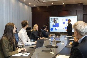Weframe Holiday Inn Munich Meeting