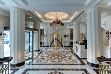 A warm welcome from the intercontinental porto palcio das cardosas concierge