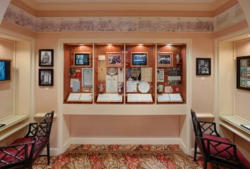 The hotel museum at intercontinental san francisco mark hopkins