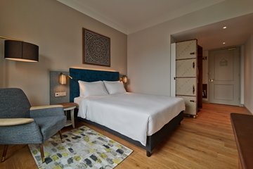 Voco the hague bedroom 3