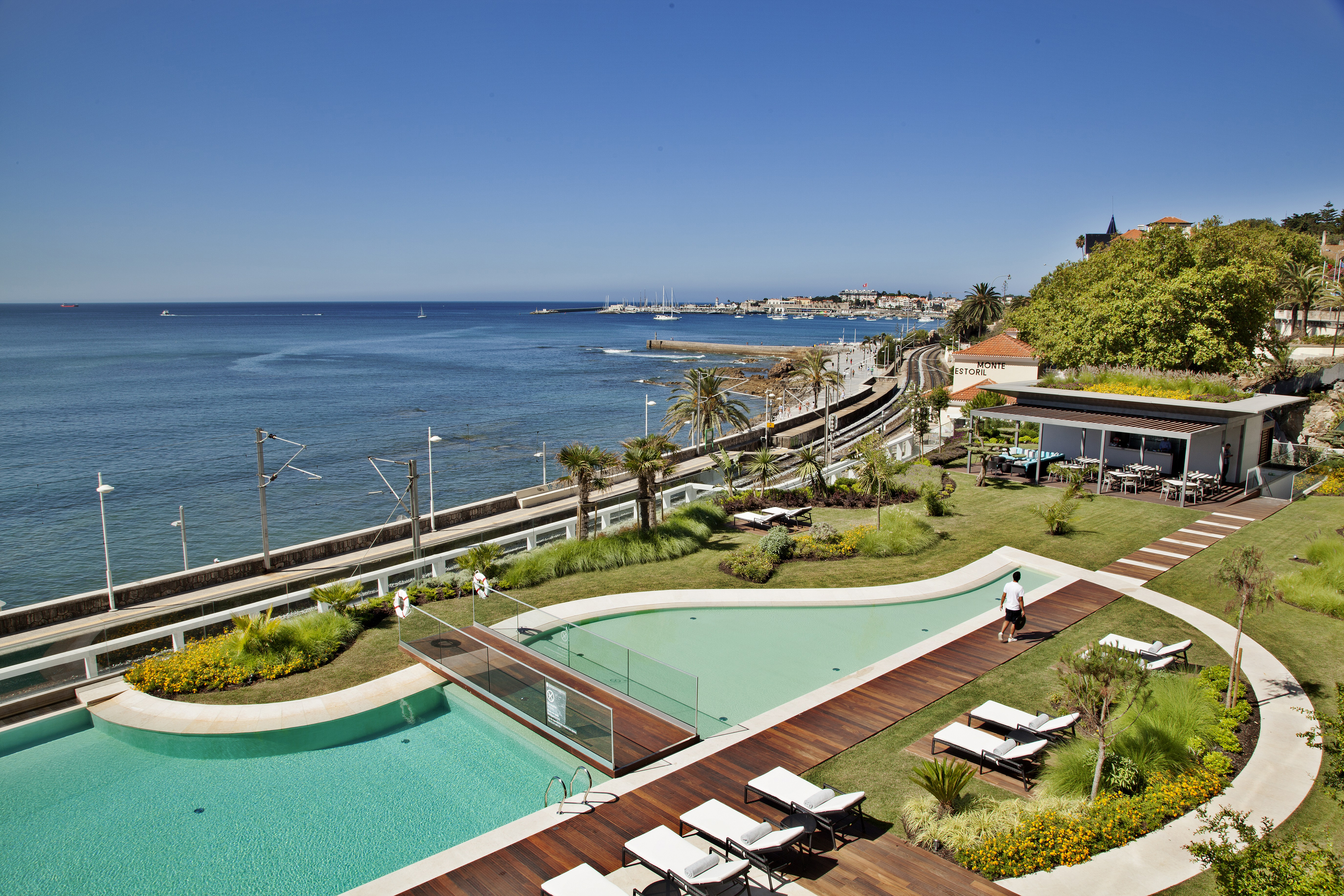 The atlantic ocean view from intercontinental cascais estoril