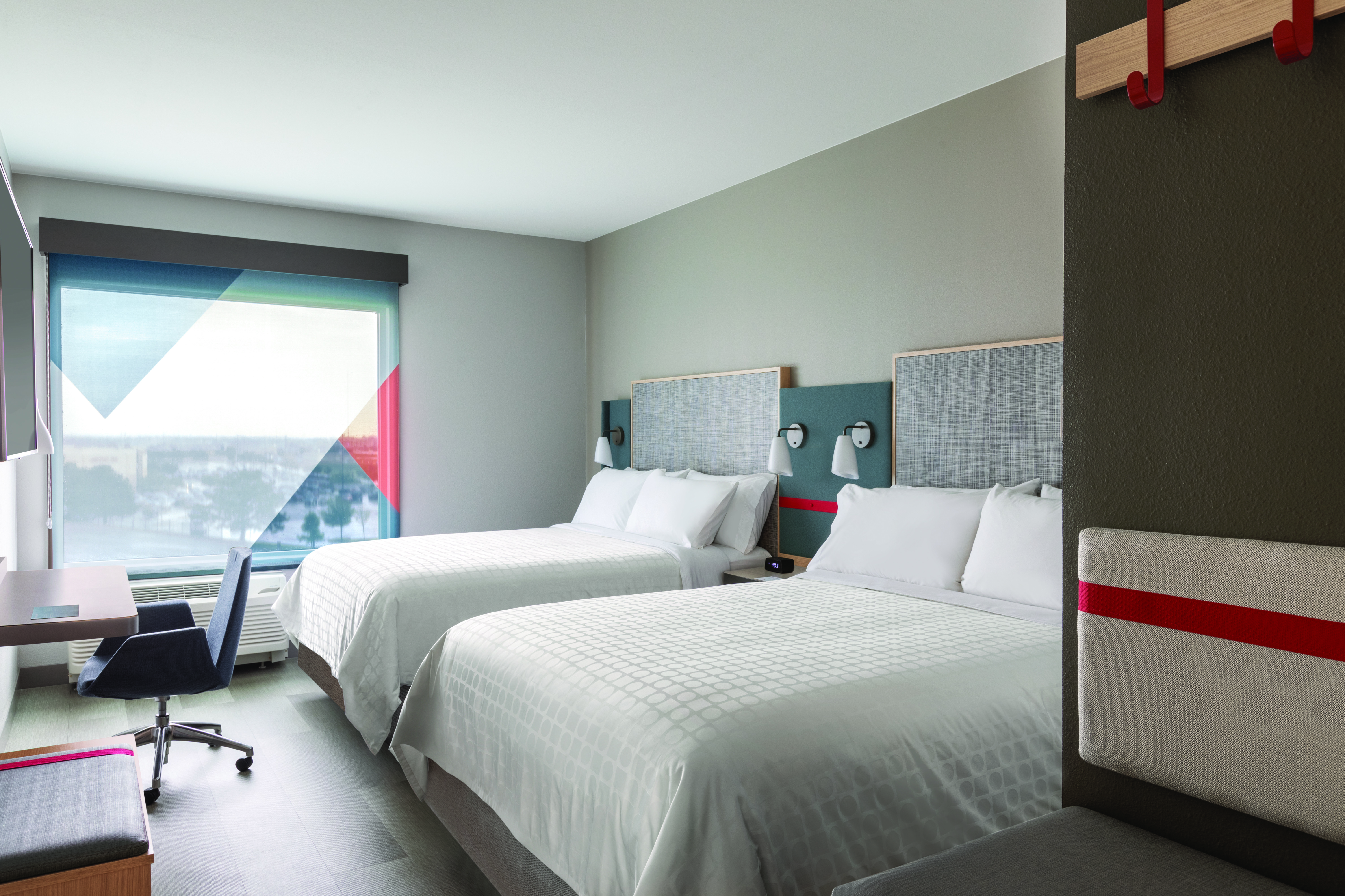 Video Thumb Image - Avid Hotels Reaches