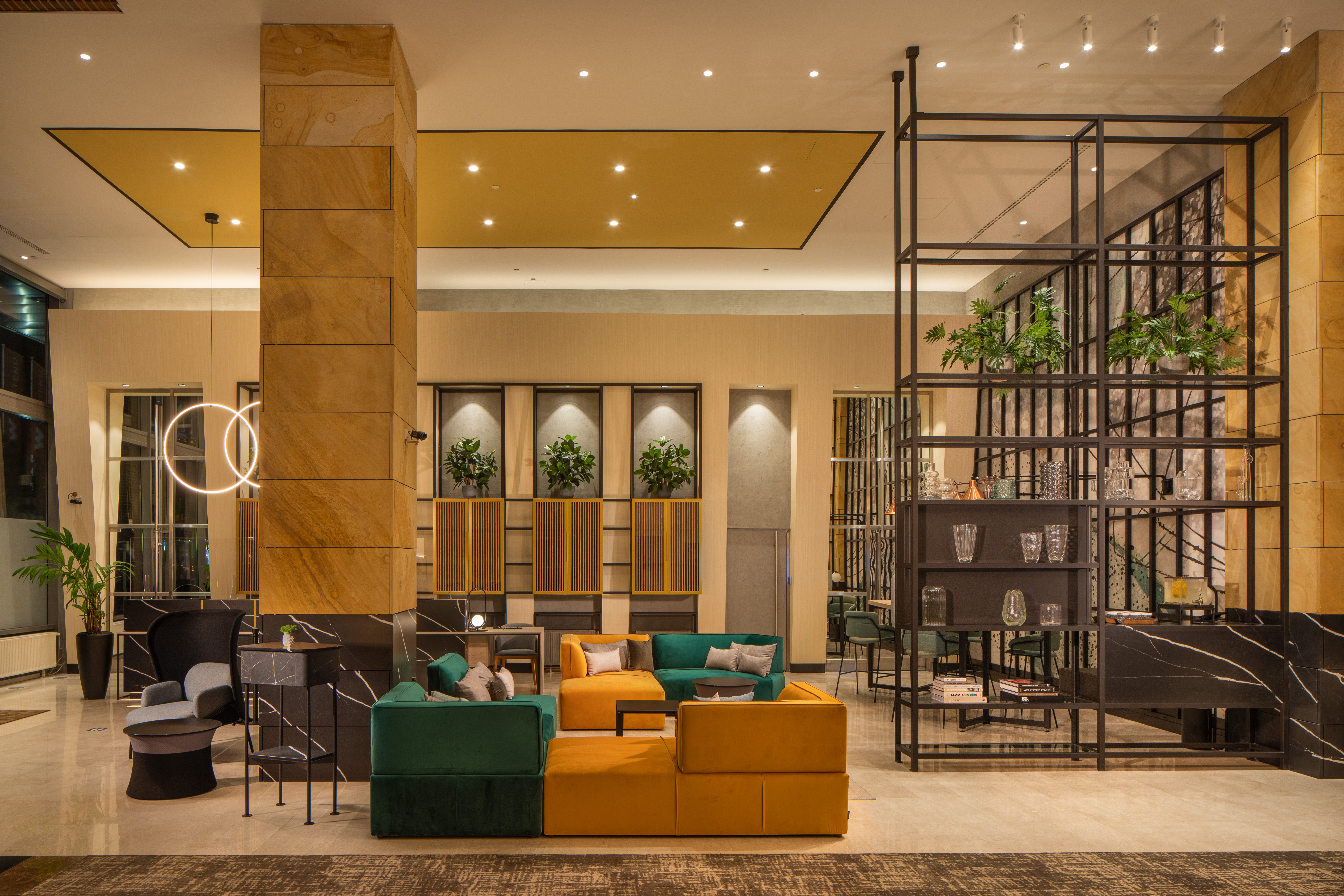 Crowne Plaza Hotels & Resorts opens first hotel in Hungary, in the ...