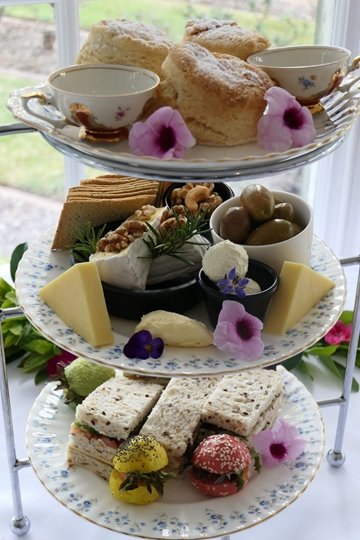 Voco Kirkton Park High Cheese - Close up