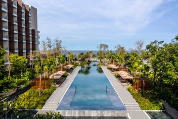 Crowne Plaza Phu Quoc Starbay Main Pool