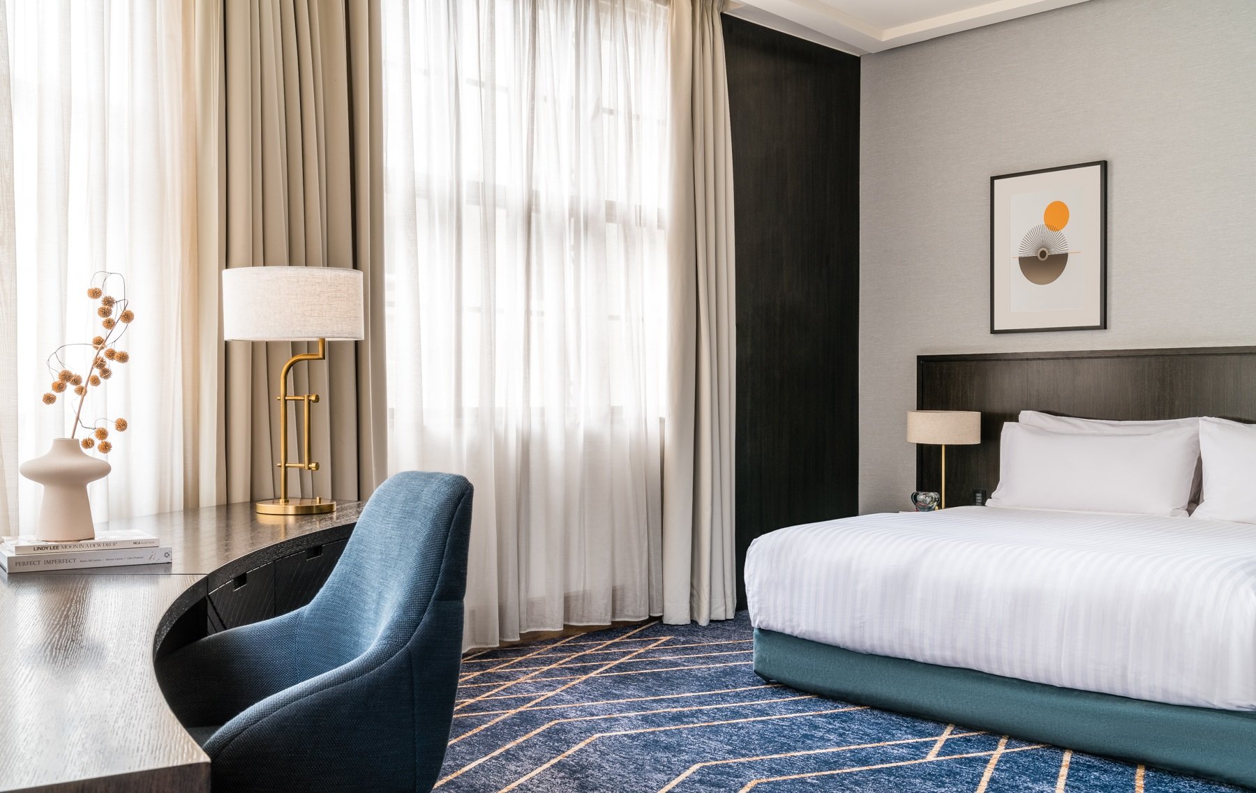 Kimpton Margot Sydney - One Bedroom Corner Suite