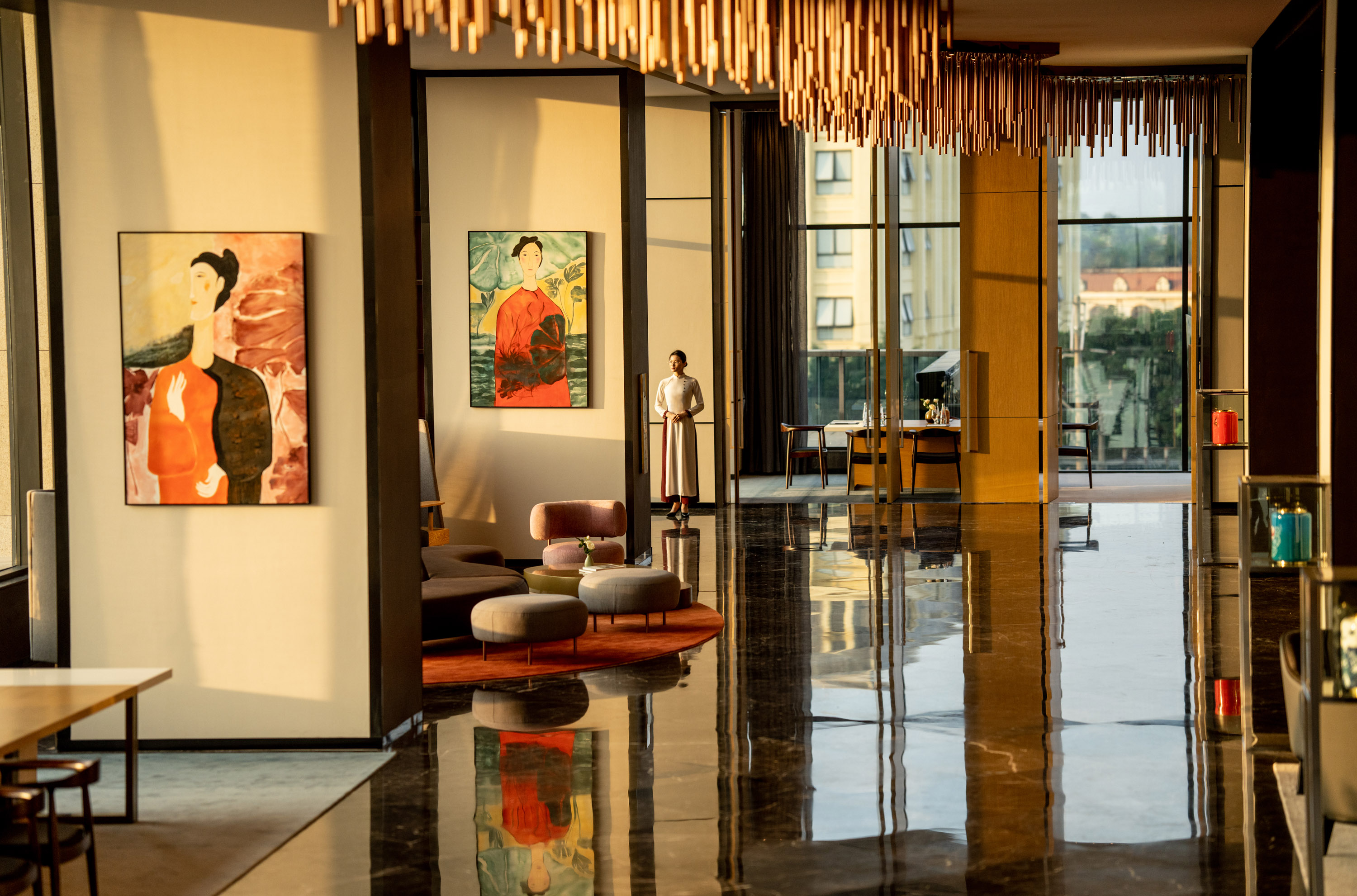 Caption: The new Plaza Workspace at Crowne Plaza Vinh Yen City Centre