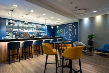 Voco Dusseldorf Seestern Bar