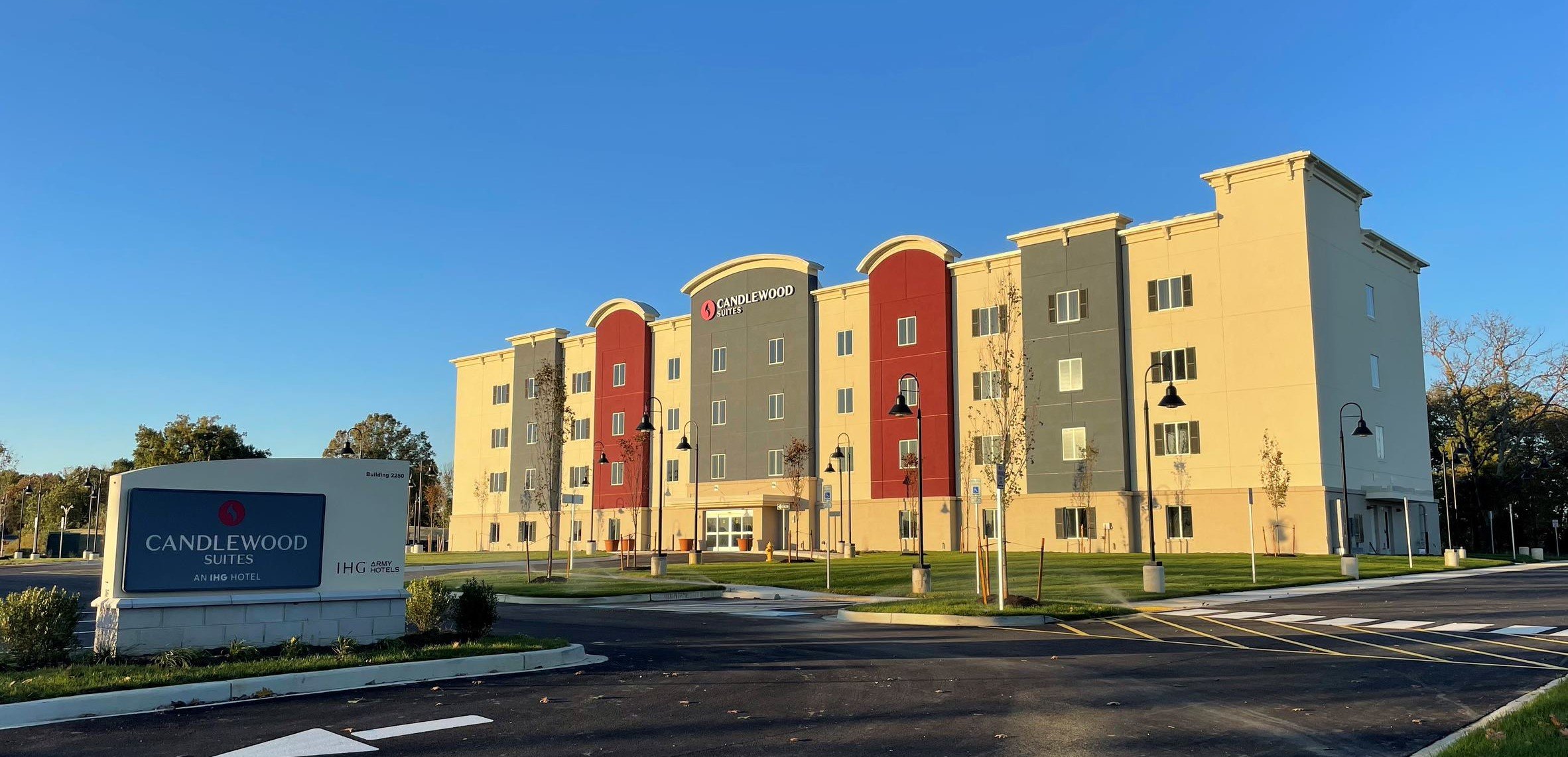 IHG Army Hotels and Lendlease Announce Opening of Candlewood Suites on