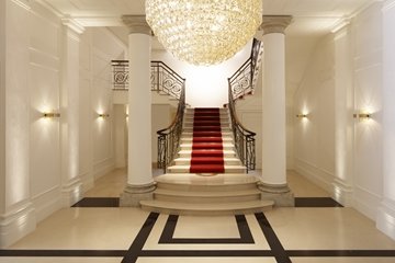 Scalinata Lobby InterContinental Rome Ambasciatori Palace