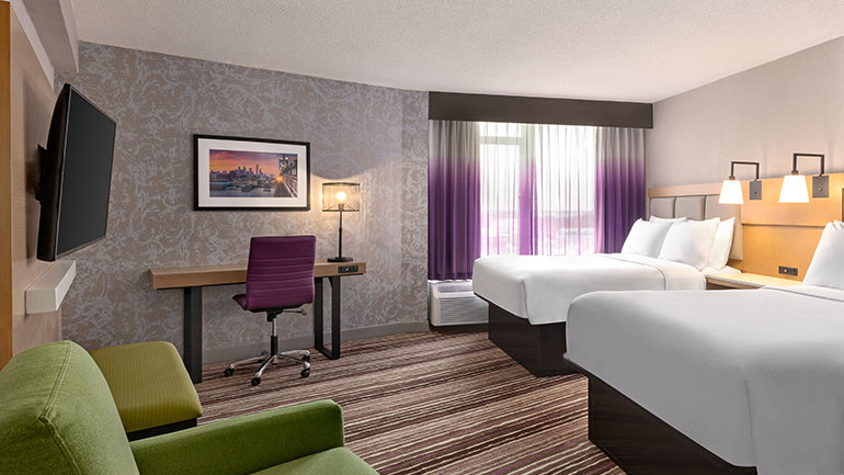 Holiday Inn Philadelphia Airport – Stadium Area