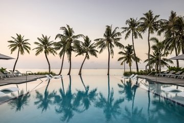 Infinity pool