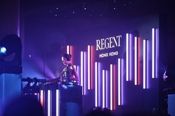 DJ