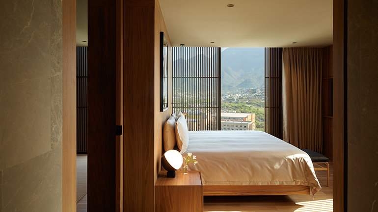 InterContinental Presidente Monterrey Guestroom