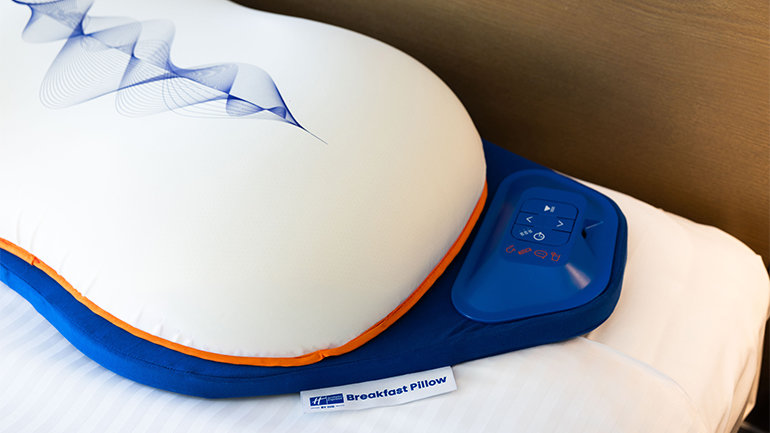 The Breakfast Pillow with four white noise tracks