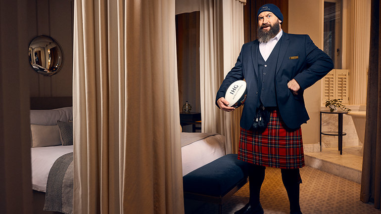 Image Gallery - Pre-Match Rituals, Propped for Perfection: IHG Hotels & Resorts ‘Fancierge’ Joe Marler Takes Rugby Fans Beyond the Game
