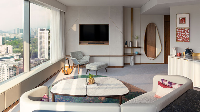 One-Bedroom Naluria Suite