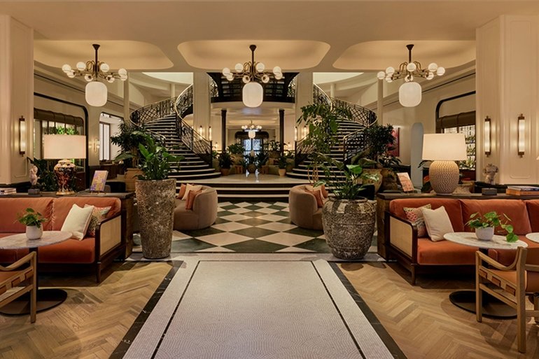 Six Senses London - Courtyard Entrance Arrival