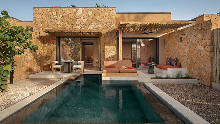 Image Gallery - Six Senses AMAALA opens between desert cliffs, lagoon waters, and the Red Sea coast