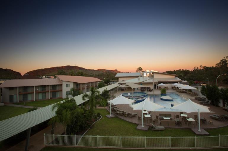 Alice springs hotel 4 sunrise