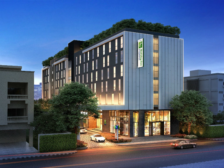 Holiday Inn Express Bangkok Soi Soonvijai provides the perfect experience for smart travellers in the capital’s med-tourism hub