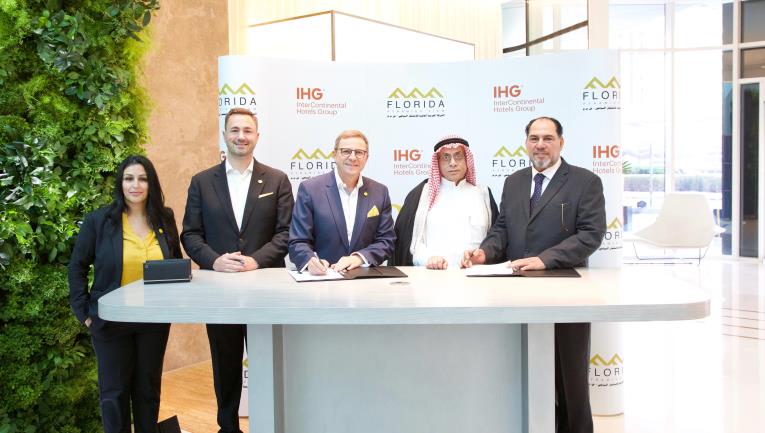 Voco Giza Pyramids Signing Ceremony